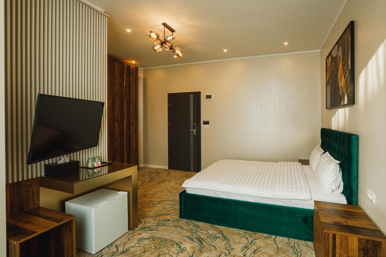 Motel Andra Tecuci ภายนอก รูปภาพ