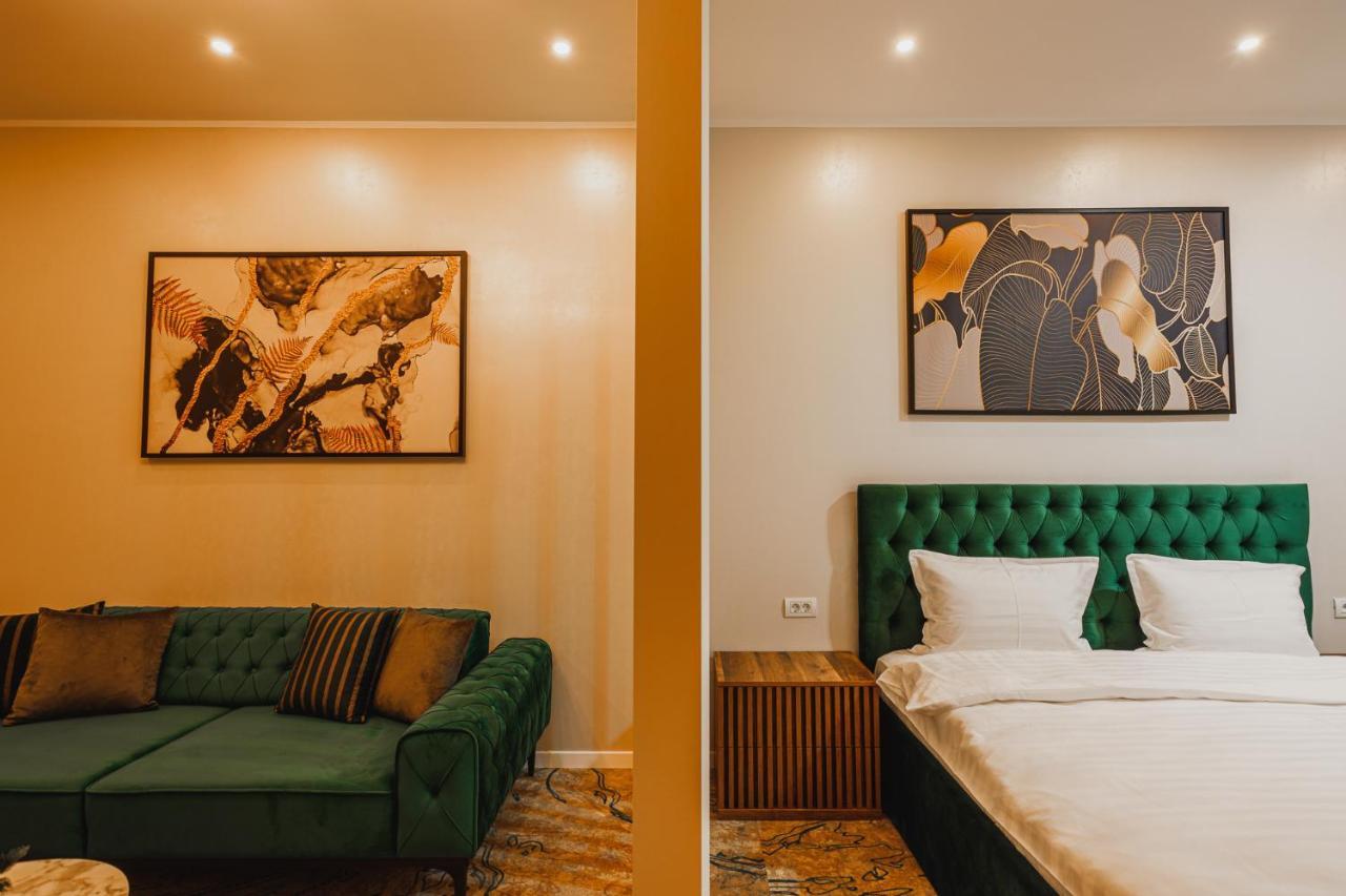 Motel Andra Tecuci ภายนอก รูปภาพ