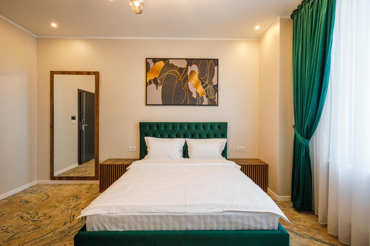 Motel Andra Tecuci ภายนอก รูปภาพ