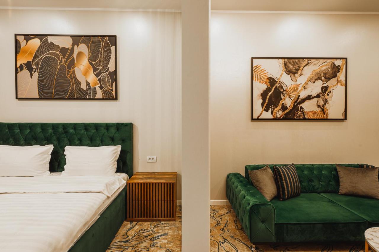 Motel Andra Tecuci ภายนอก รูปภาพ