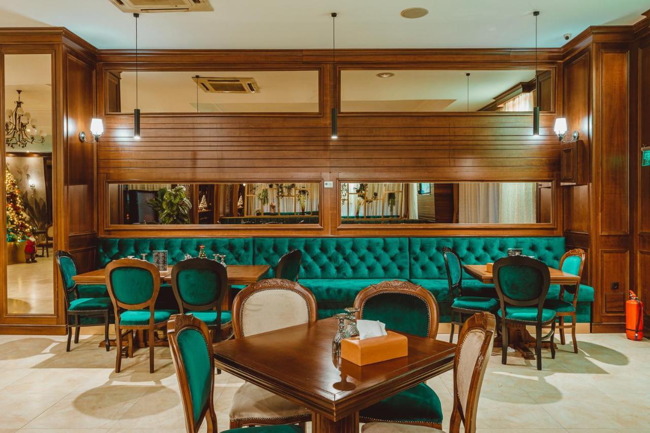 Motel Andra Tecuci ภายนอก รูปภาพ